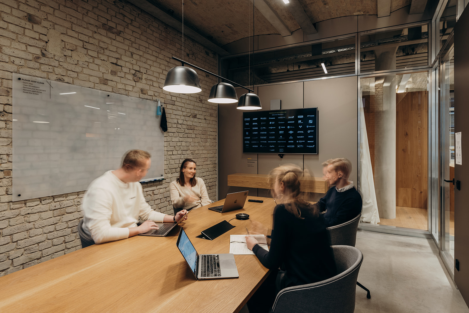 Maschinenraum – Stage