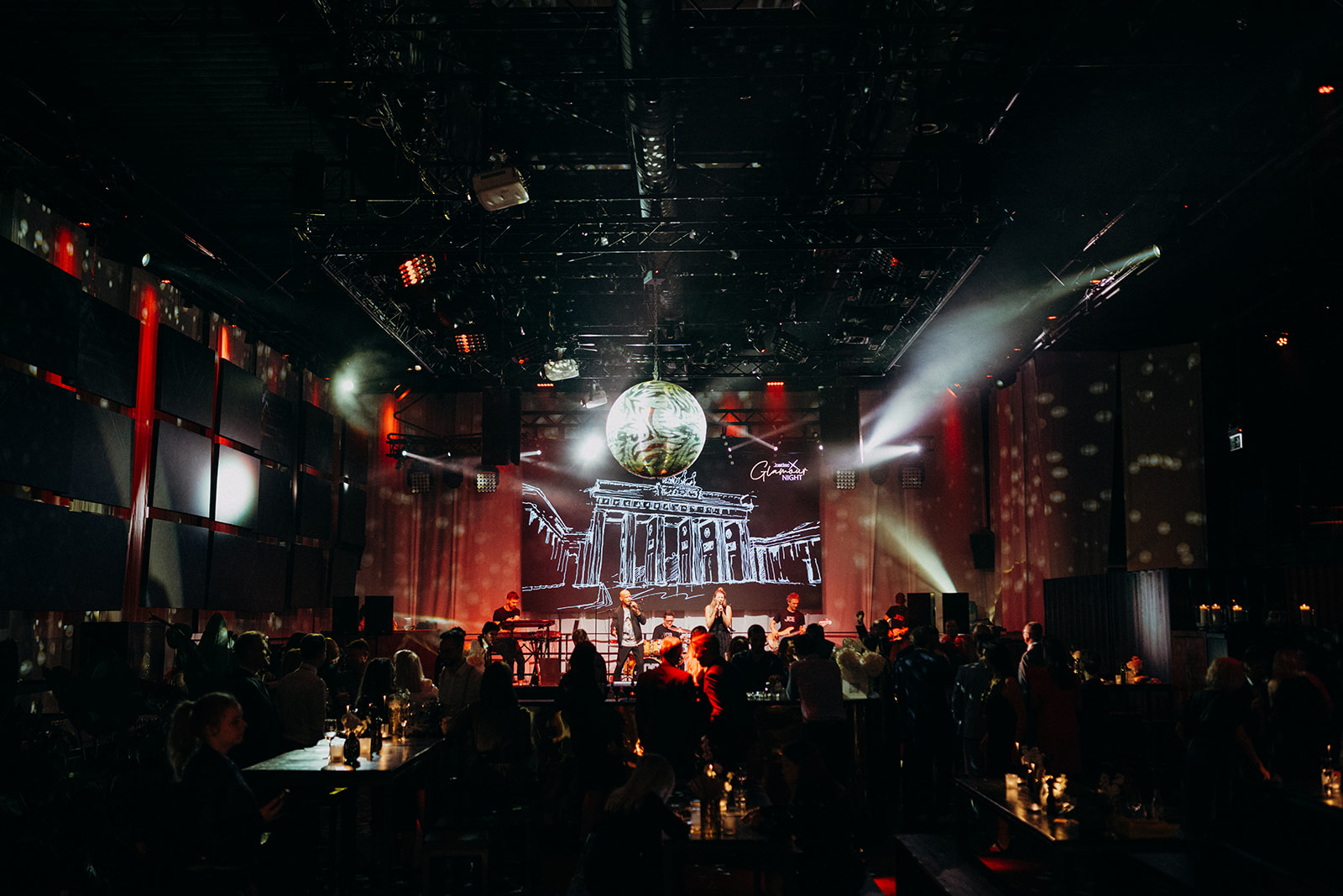 Coatinc Glamour Night